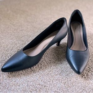 Clarks Women’s Linvale Jerica Black Leather Pump